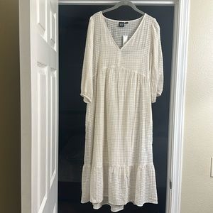 Gap V-Neck Tiered Midi Dress Off White Medium NEW